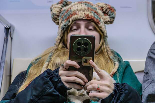 Путин поручил разъяснять гражданам причины ограничений связи в городах