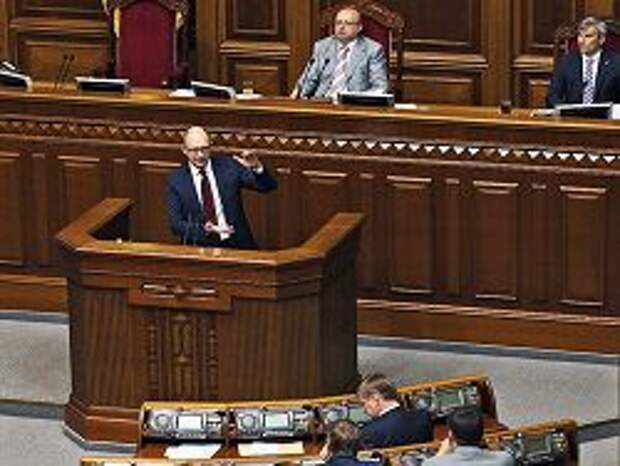 Санкции Яценюка: что стоит за новым законом