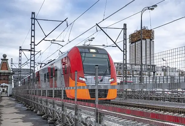 Новое расписание пригородного поезда Таганрог - Ростов: время отправления, остановки