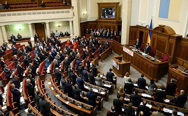 Украинские депутаты призвали иностранных коллег продолжить давление на Россию Украинские депутаты призвали иностранных коллег продолжить давление на Россию