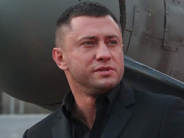 Прилучный подал жалобу в рамках спора о месте проживания ребенка