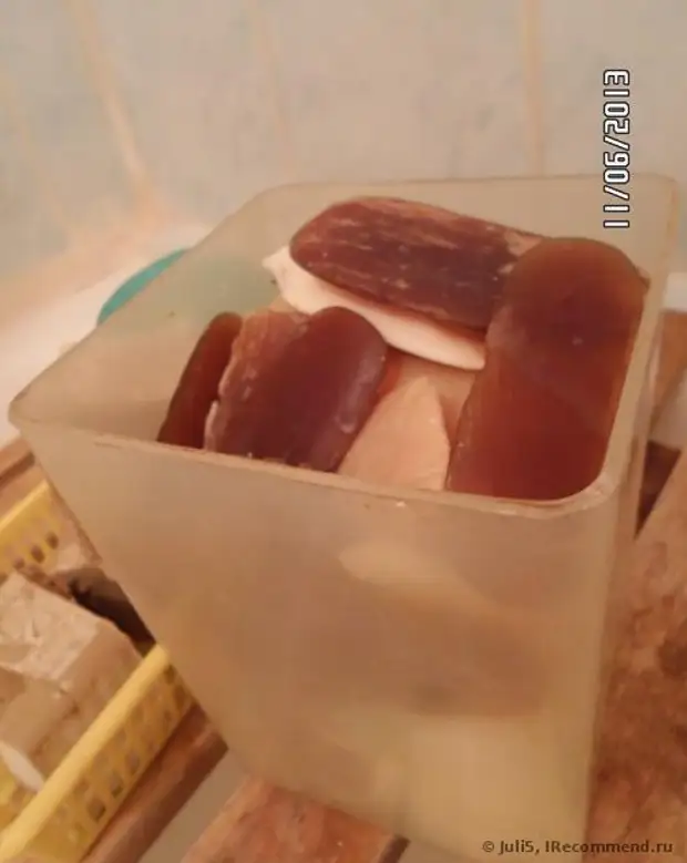 Хозяйственное мыло из чего делают собак. Обмылки мыла. Мыло десерт. Обмылок фото.