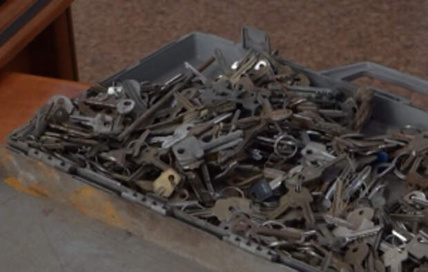 В Кемеровской области – Кузбассе полицейские задержали подозреваемого в хищении имущества граждан из гаражей