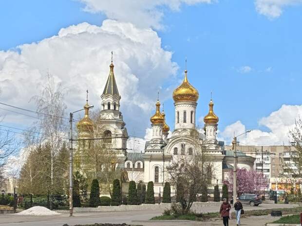 Не знаю что за район,кто знает?)