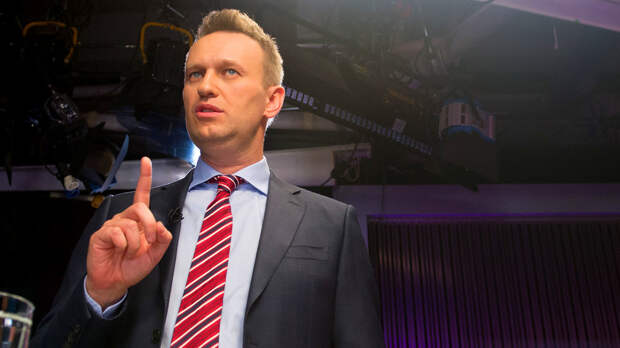 Измена Алексея Навального: жене, Родине? Начинаем расследование