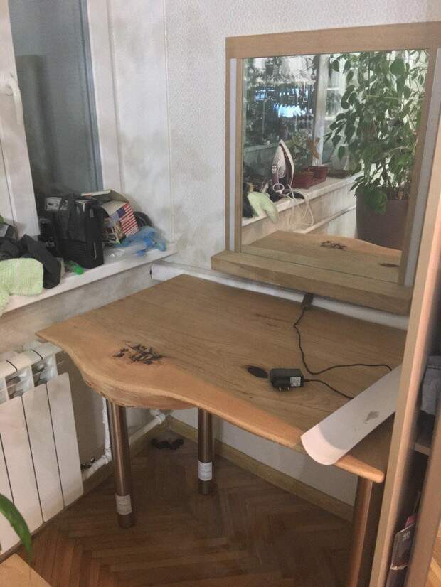 Стол и макияжное зеркало для жены жена, зеркало, макияж, смола, стол, эпоксидка