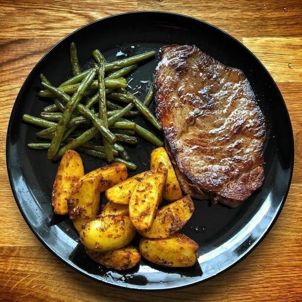 Вредная, но очень вкусная настоящая мужская еда Вредная, но очень вкусная настоящая мужская еда аппетит, еда, мужская еда, мясо