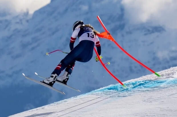 Две горнолыжницы пострадали при прохождении трассы на Олимпиаде в Италии