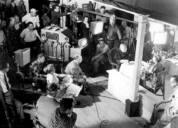 Awesome Behind The Scenes Photos From Old Movies (13)