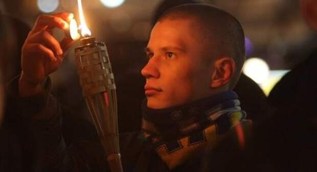 Политика: Национализм как технология уничтожения государства