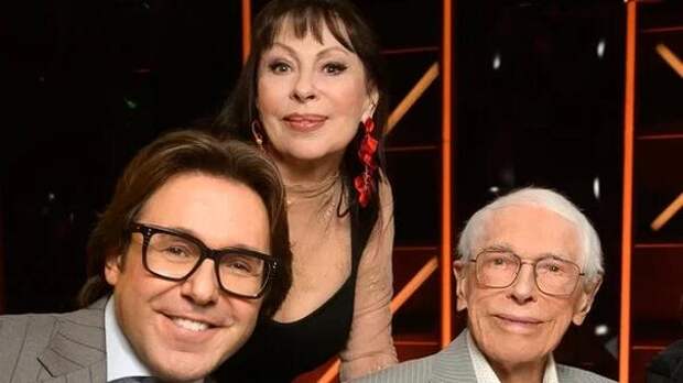 Малахов, Хлебникова и другие звезды поздравили Зацепина со 100-летием — эксклюзивные фото из «Привет, Андрей!»