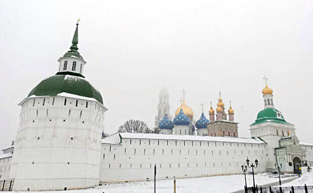 Почти 20 миллионов туристов посетили Золотое кольцо России в 2025 году