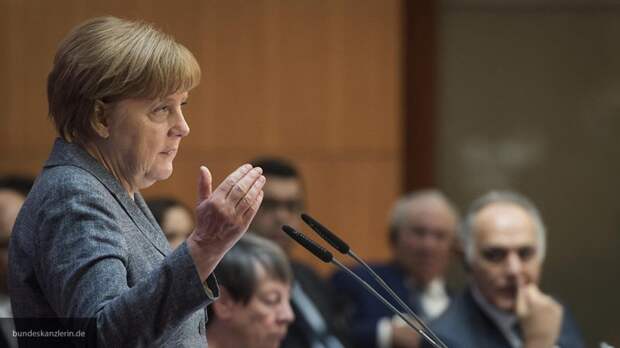 Журналисты The Guardian рассказали, что ждет Европу с закатом "звезды Меркель"
