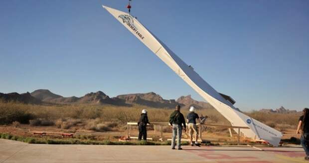 Самый большой в мире бумажный самолет
