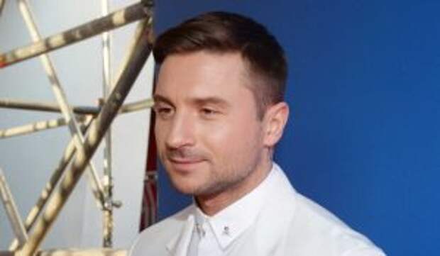 «Я не выдержал»: Лазарев сбежал с детьми из России