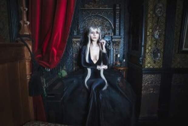 April Banbury (2)