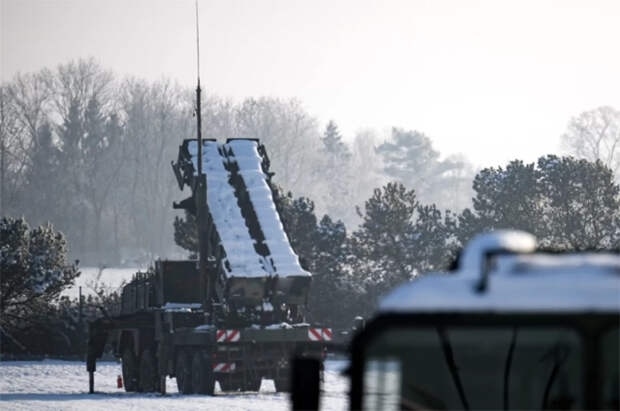 Экс-аналитик ЦРУ Джонсон: система ПВО Украины больше не работает