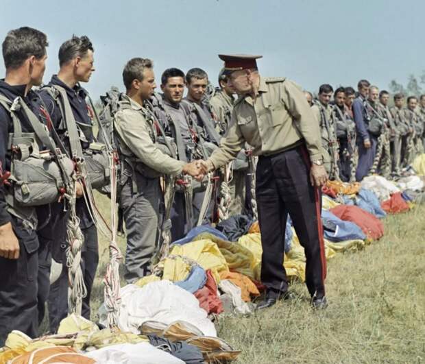 Более всего Василий Филиппович не любил пренебрежение и легкомысленное отношение командиров к проблемам и потребностям простого солдата