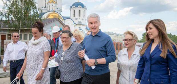 Собянин оценил ход работ по созданию «Парка Света» в Бибирево / фото: mos.ru
