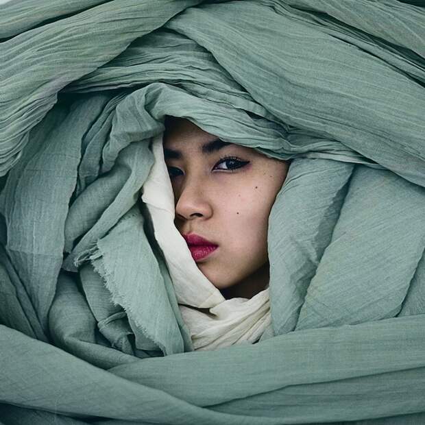 20-ти летний фотограф и его глубокие портреты