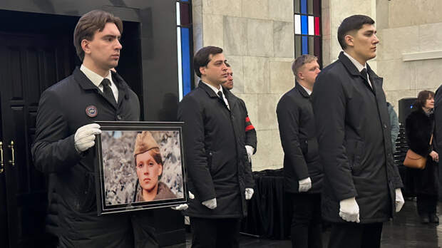 «Человек с большим сердцем»: в Москве простились с Ириной Шевчук