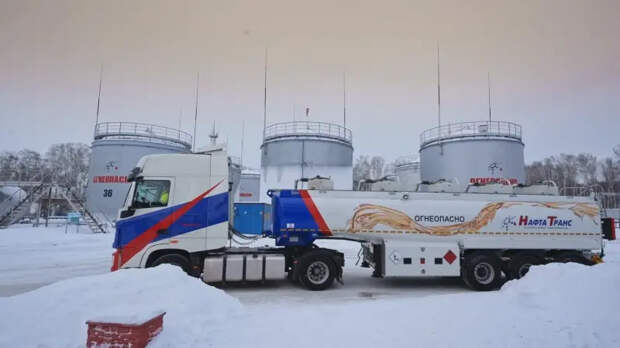 «Можно записать в дебеторку»: почему РФ должна наладить поставки топлива Ирану