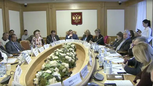 «Государство не контролирует большое количество людей»: Вышинский о вооружённых «активистах» на Украине