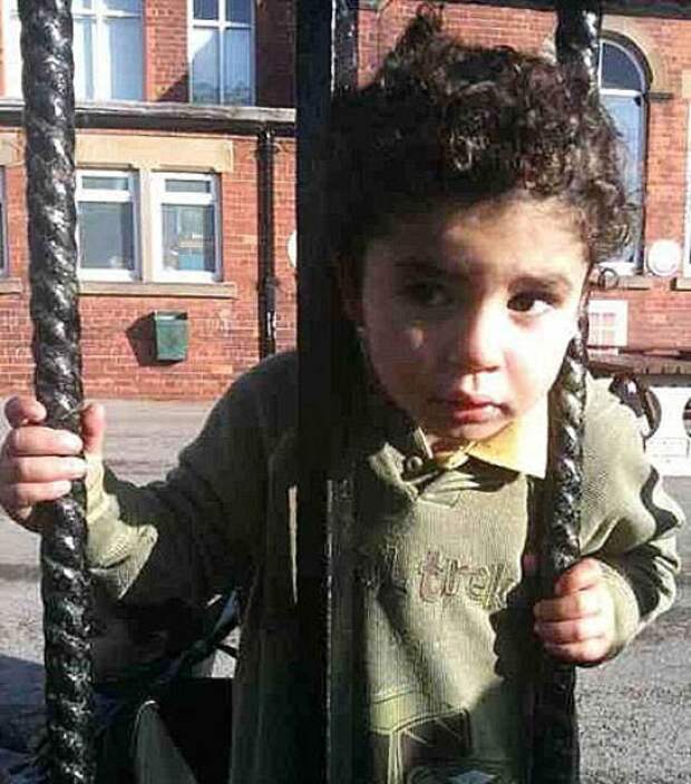 дети без присмотра, если оставить деей на минуту, не следить за детьми, дети в неловких ситуациях