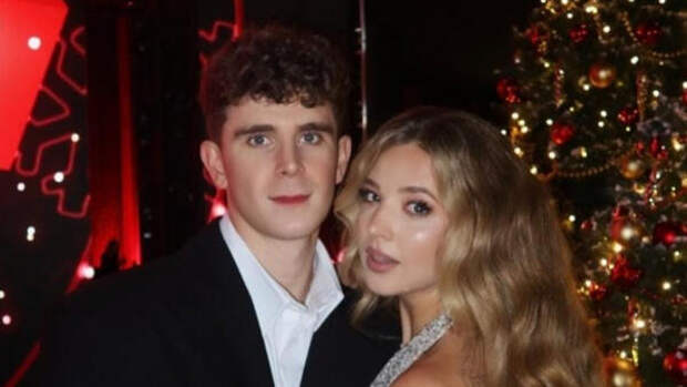 Платье в винтажном стиле и ужин в бане: подробности свадьбы Ани Покров и Артура Бабича