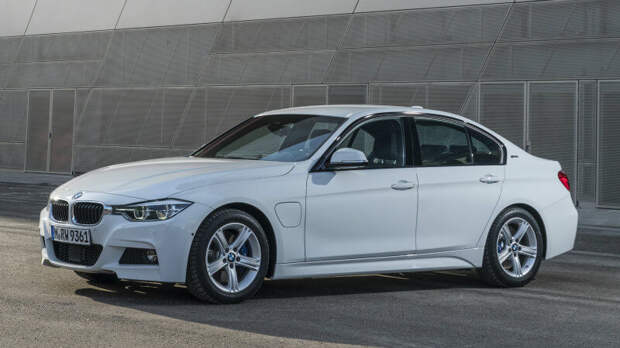 BMW 330e гибрид 2016: фото и технические характеристики
