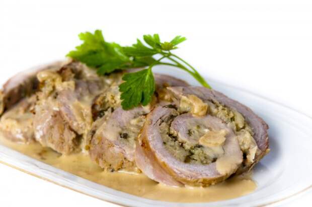 Мясной рулет на Новый год