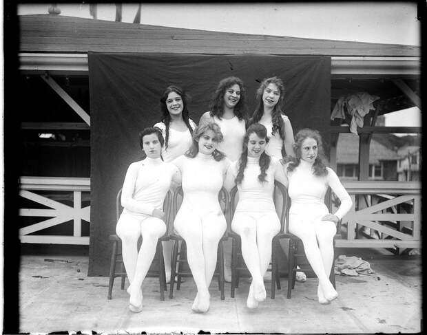 Женская пляжная мода 1920-х годов  1920, женщина, мода, пляж