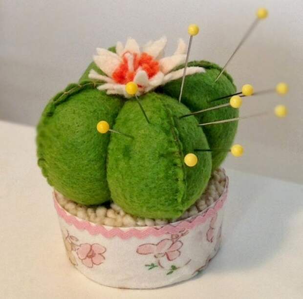 Картинка игольница из фетра своими руками. Кактус МК.