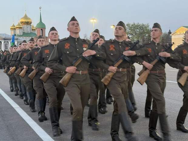 В Туле 5 мая прошла репетиция пешего парада Победы