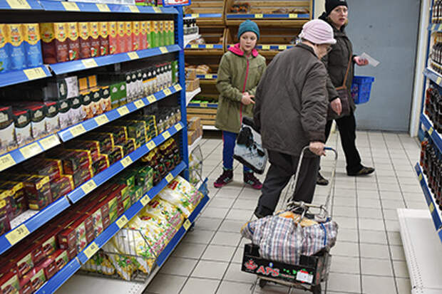 На выпуск продуктовых талонов потратят 240 миллиардов рублей