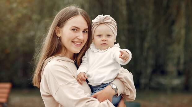 Психолог указала на связь «долженствования» и «нужности» у женщин