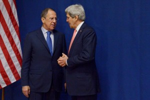 Джон Керри вновь угрожает России