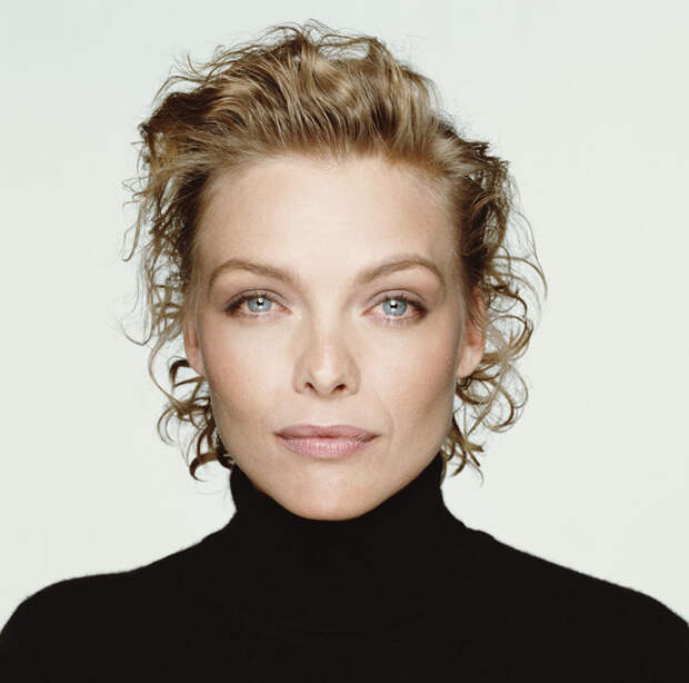 Мишель Пфайффер (Michelle Pfeiffer) в фотосессии Терри О'Нила (Terry O'Neill) (1990), фотография 5