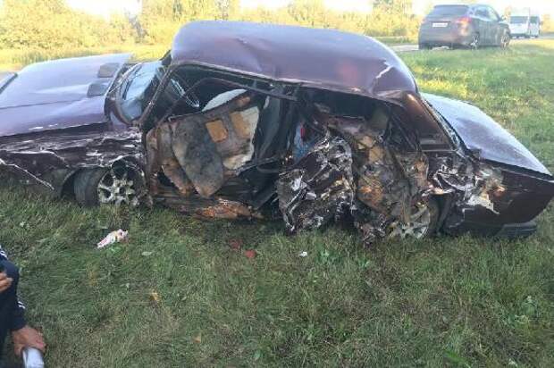 В Сампурском округе столкнулись "Hyunday Solaris" и ВАЗ 2107