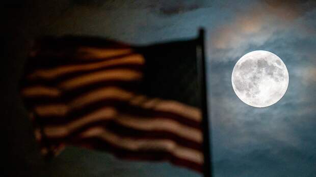 Bloomberg: главный чиновник США по санкциям покинет пост из-за споров с Бессентом