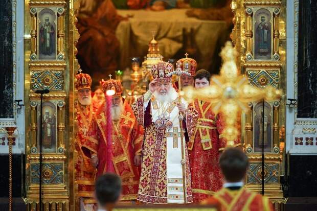 Патриарх Кирилл обратился к неверующим в Рождество