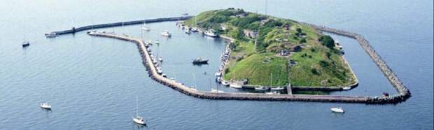 Форт Flakfortet, Дания. 10 самых впечатляющих морских фортов Форт Flakfortet, Дания. 10 самых впечатляющих морских фортов