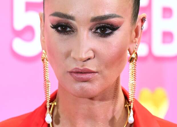 Бузова показала «грязное» видео