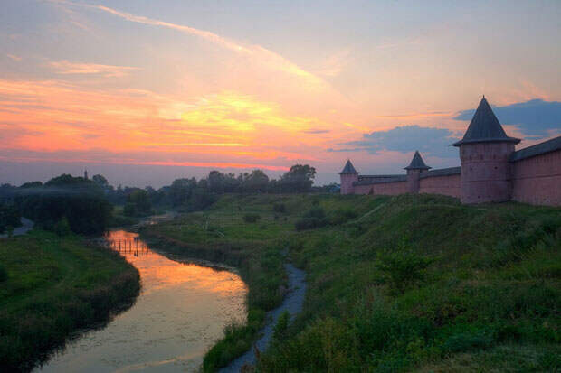 20 самых выгодных городов России для путешествий вдвоём
