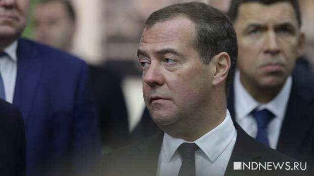 Медведев: Илон Маск достоин присвоения внеочередного офицерского звания