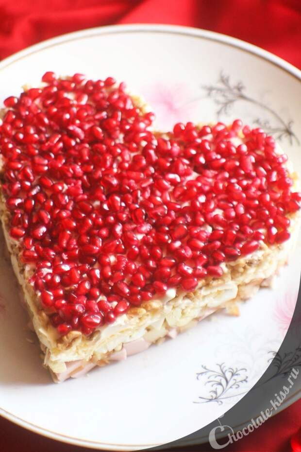 Салат «Гранатовое сердце» ко Дню Святого Валентина