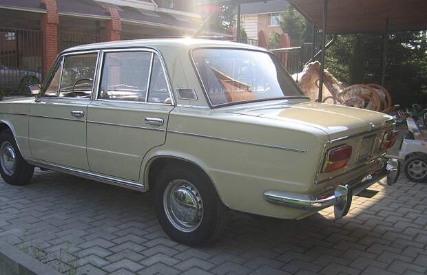 Капсула времени: ВАЗ-2103 1975-го года с пробегом 378 км авто, ретро, тройка