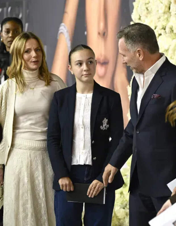 Джери Халлиуэлл с семьёй