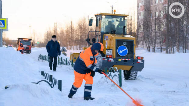 В Ноябрьске работа дорожников отображается на онлайн-карте