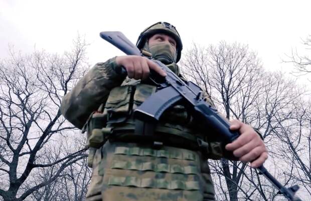 Российский боец потерял ногу на СВО и вернулся на фронт